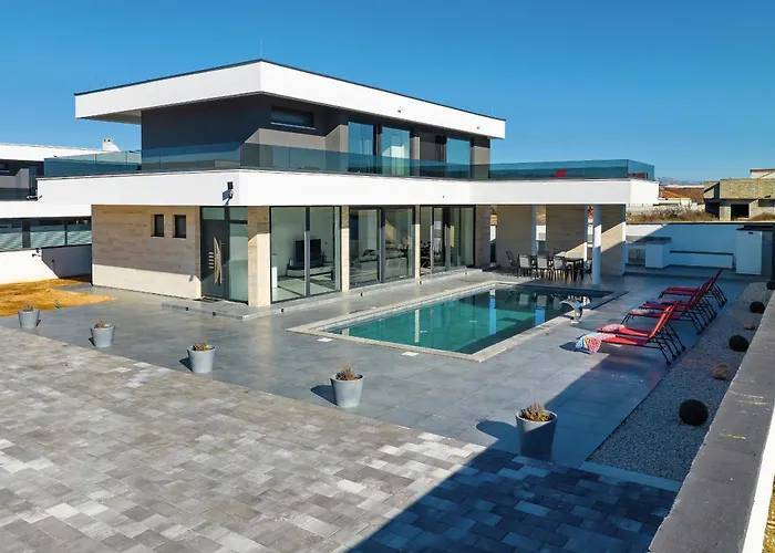 Villa Astur