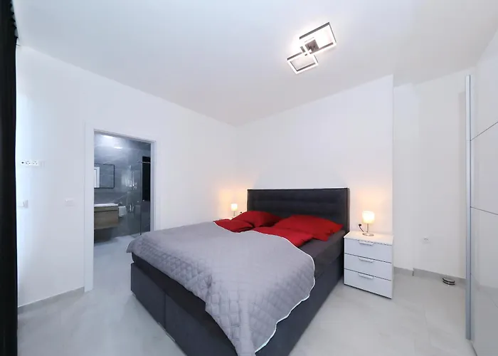 Astur Villa